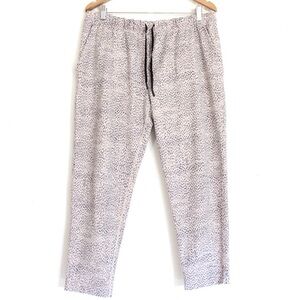 Lululemon Jet Crop *Luon (Slim)
Dottie Dash Grain Black